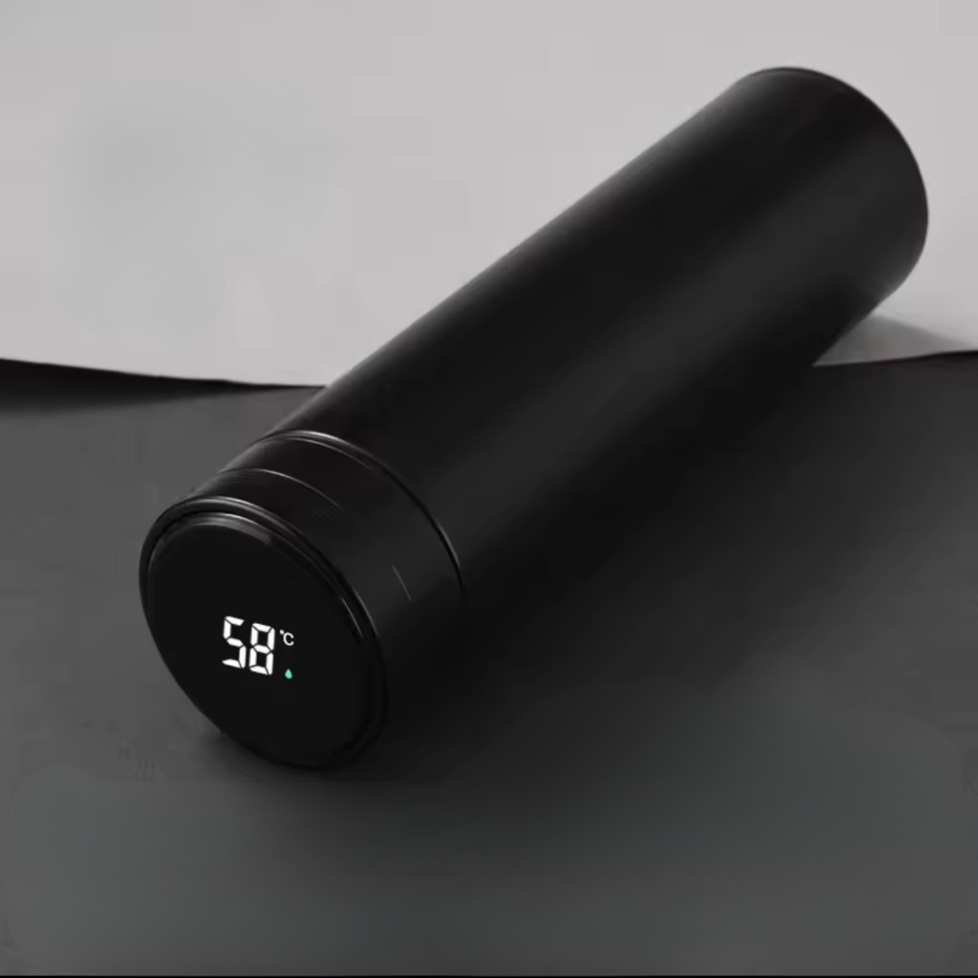 Smart thermal bottle with temperature display