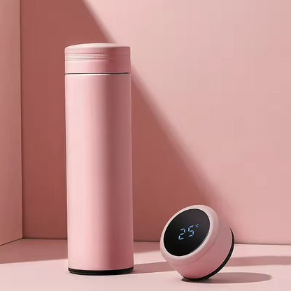 Smart thermal bottle with temperature display