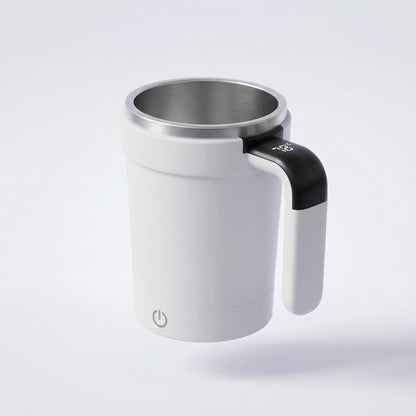 Automatic mixing cup