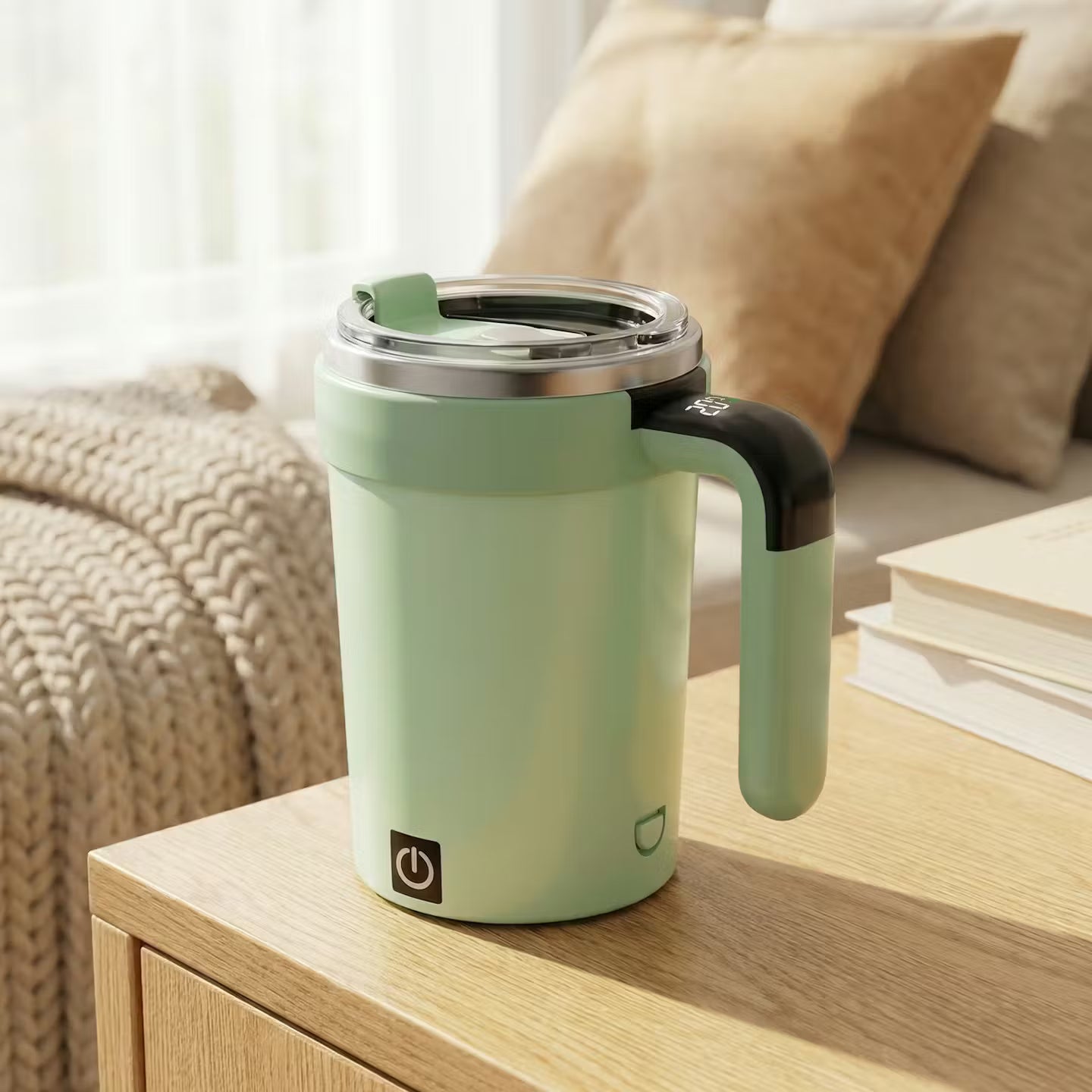 Automatic mixing cup
